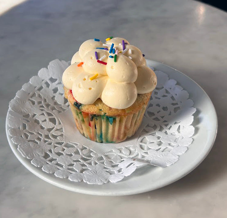 Vancouver | 1 Dozen Assorted Cupcakes