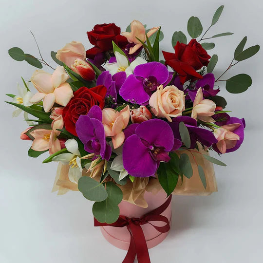 Vancouver | Lux Box with Stunning Luxurious Fresh Flowers