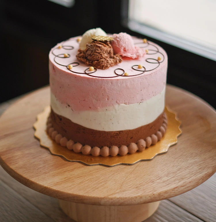 Vancouver | Neapolitan Cake