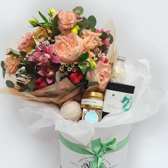 Vancouver | Fresh Floral Gift Box with Fresh Flowers