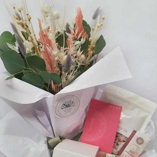Vancouver | Dried Floral Gift Box with Fresh Flowers