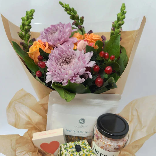 Vancouver | Spa Relaxation Gift Box with Flowers