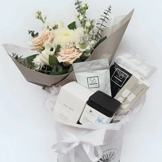 Vancouver | Spa Relaxation Gift Box with Flowers