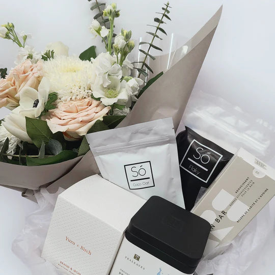 Vancouver | Spa Relaxation Gift Box with Flowers