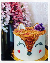 Load image into Gallery viewer, Bunny Cake
