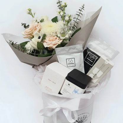Vancouver | Spa Relaxation Gift Box with Flowers