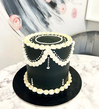 Load image into Gallery viewer, Retro Cake
