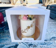Load image into Gallery viewer, Floral Gold Leaf Cake
