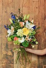 Load image into Gallery viewer, Hand-Tied Bouquet I
