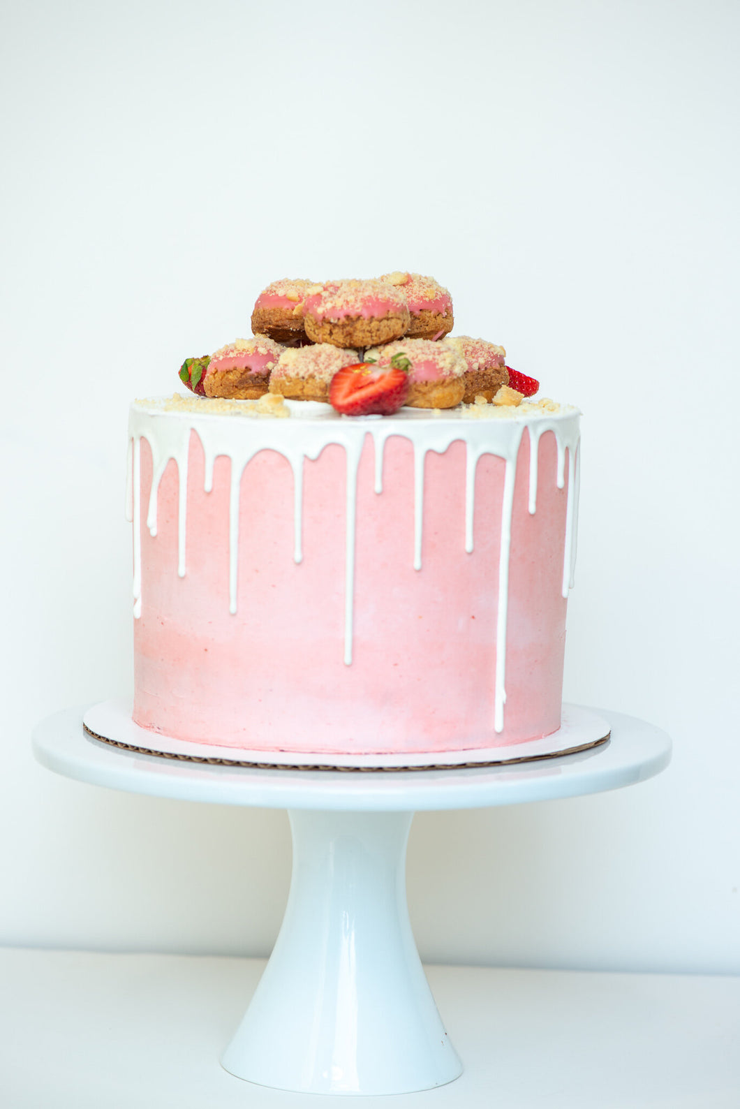 Strawberry Shortcake Cream Puff Cake