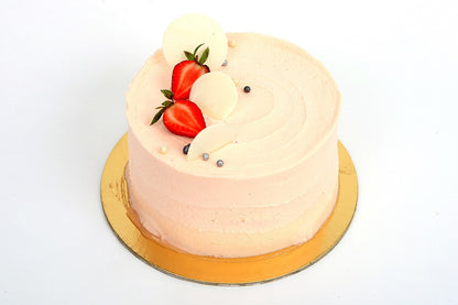 Calgary | Sucre Patisserie and Cafe | Strawberry Chiffon Cake