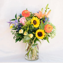 Load image into Gallery viewer, Flowers and Cream Puffs

